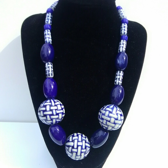 Necklace, Ceramic - Picture 4 of 5